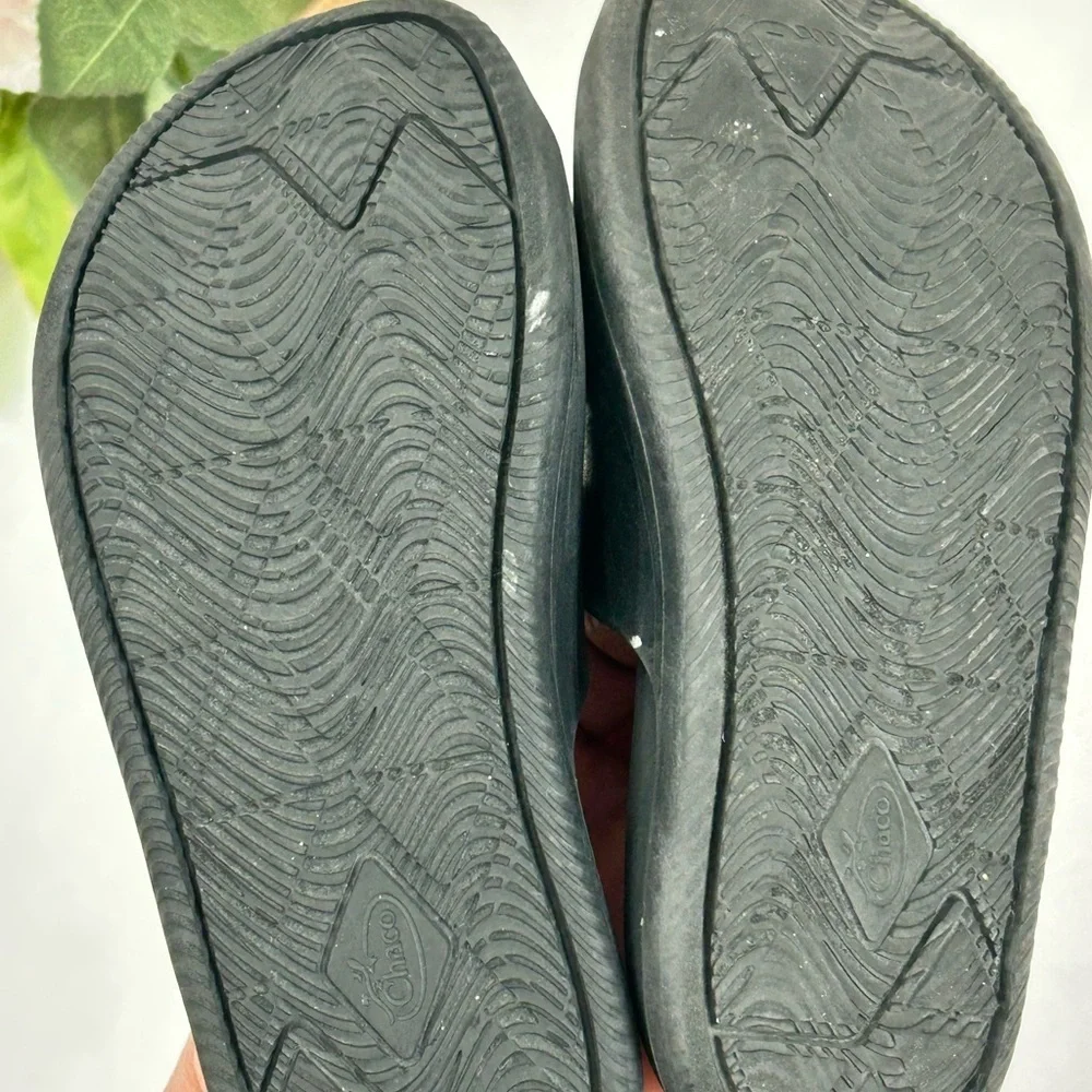 Chaco Kids Black Adjustable Slide Sandals